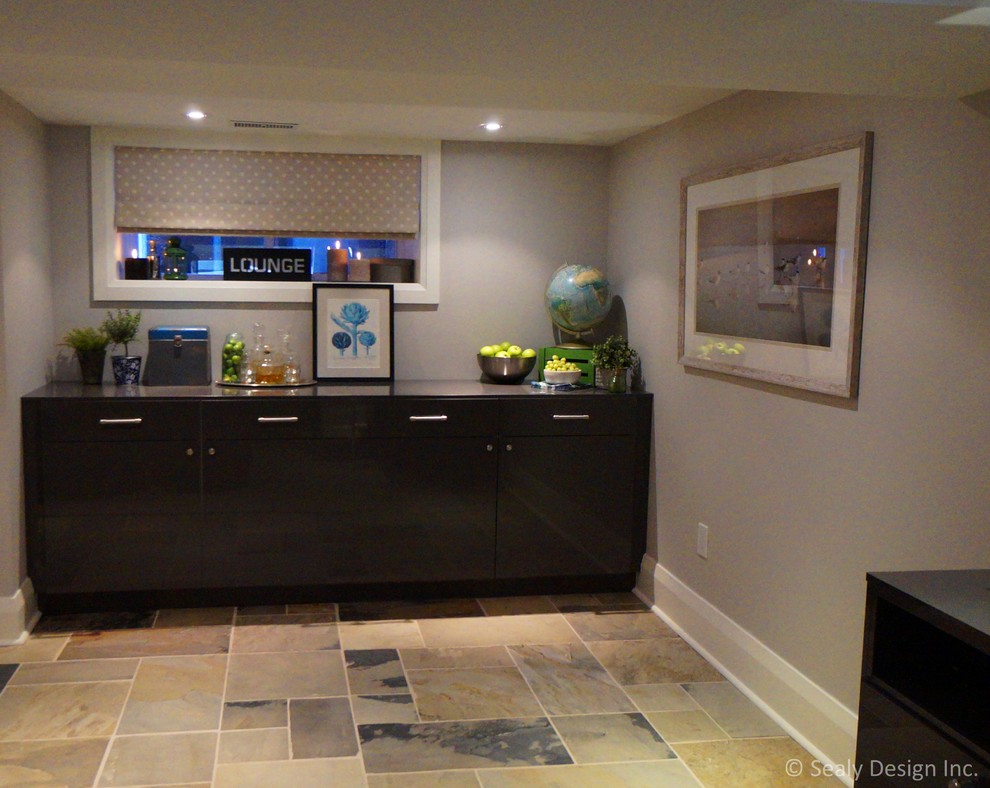 Basement - transitional basement idea in Toronto