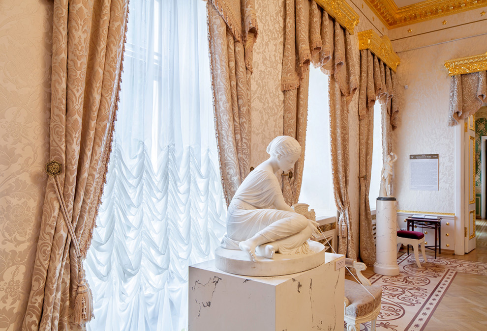 Оформление оконных убранств в Шереметьевском дворце