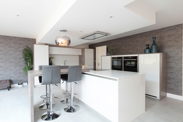 Contemporary German Kitchen contemporary-kitchen