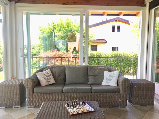 Foto di una veranda design