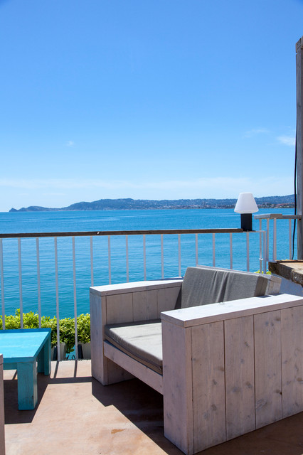 reportaje fotografico de un local coastal-balcony