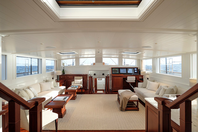 Sailing Yacht Aquarius coastal-family-room
