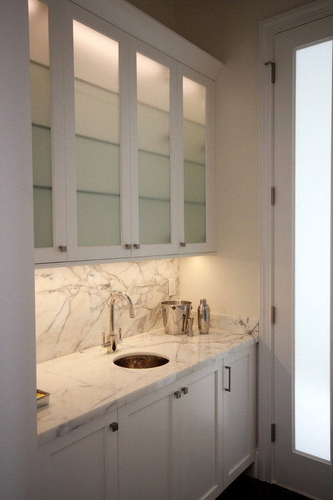 Bathroom - transitional bathroom idea in Miami