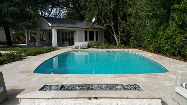 Rectangle Shaped Pools moderne-pool
