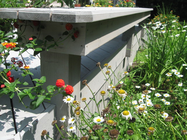 Deck traditional-landscape