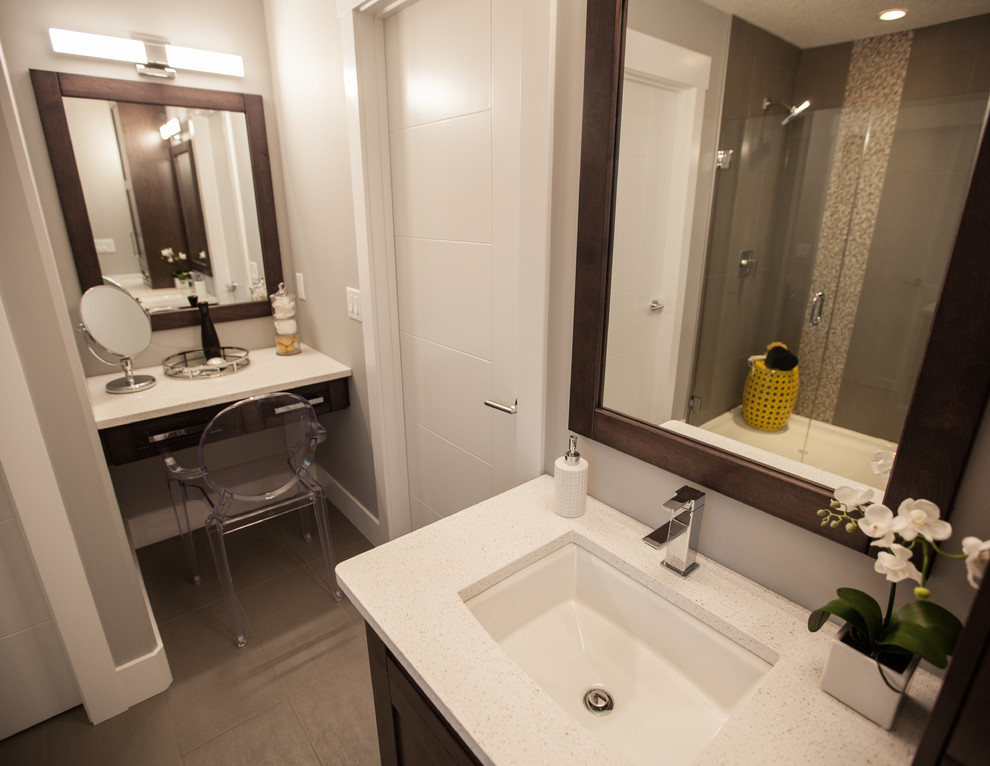 Home design - transitional home design idea in Calgary
