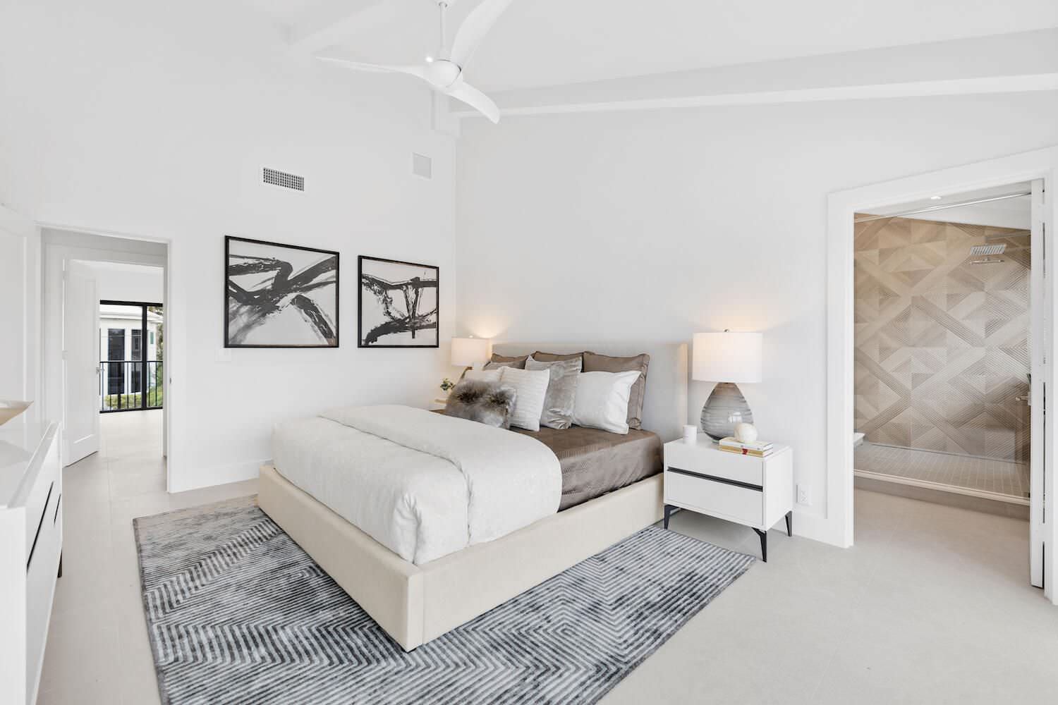 943 Evergreen Residence