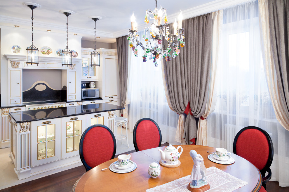 Английская классика со светлой кухней