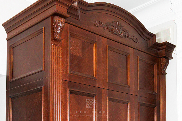 Классический шкаф