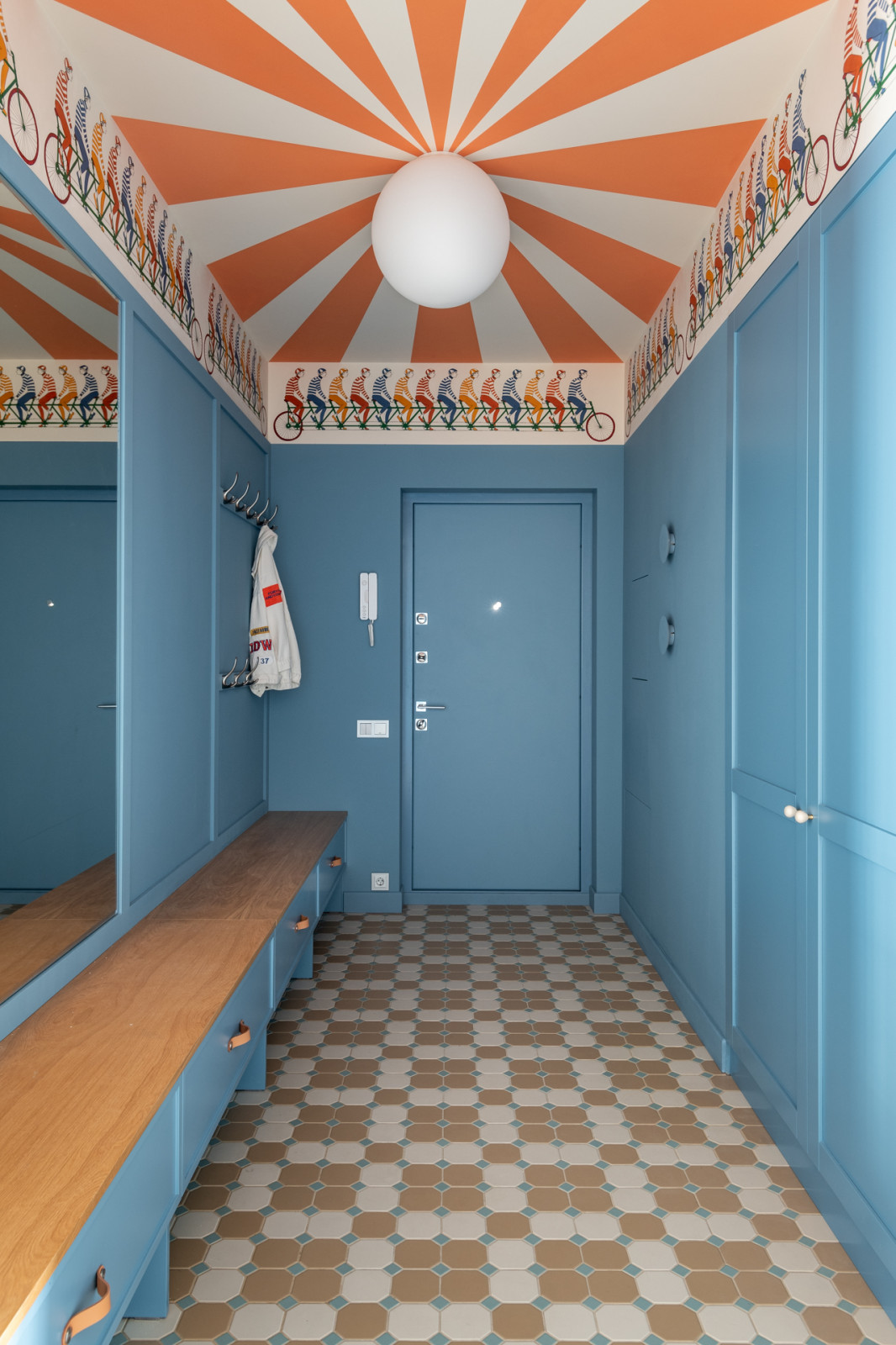 Яркая квартира