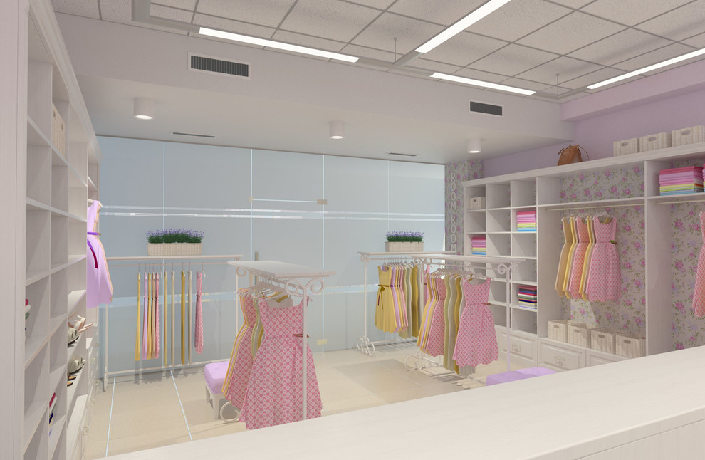 Интерьер шоурума женской одежды Room-Room, в ТЦ CITY HALL