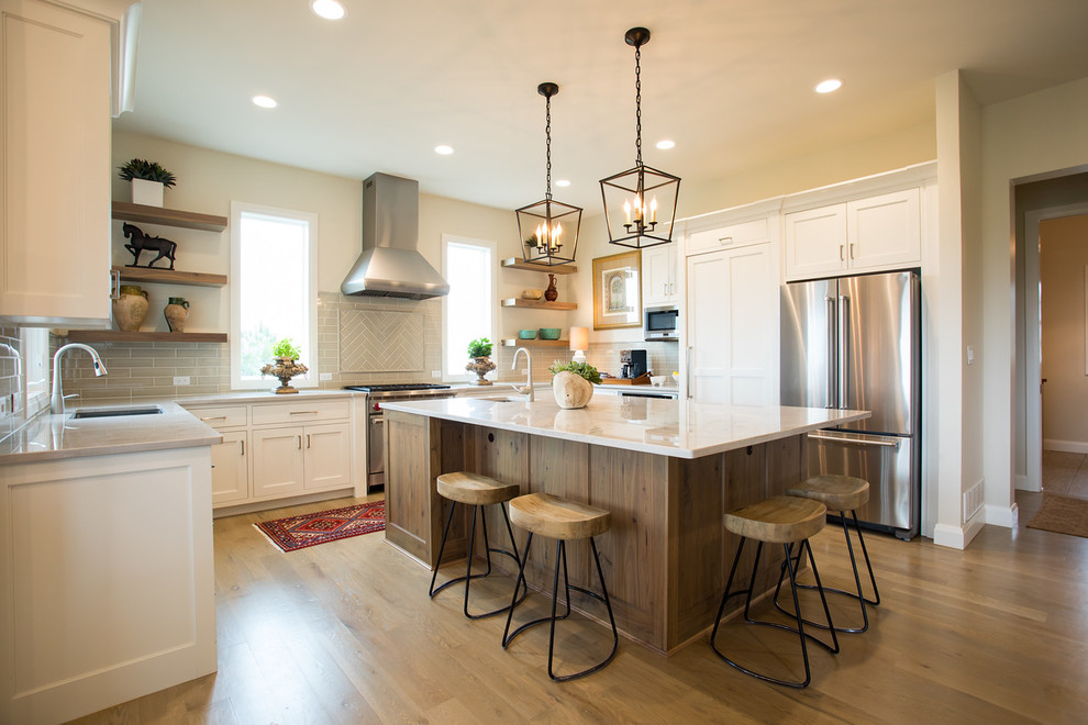 Design ideas for a mid-sized transitional kitchen in Denver.