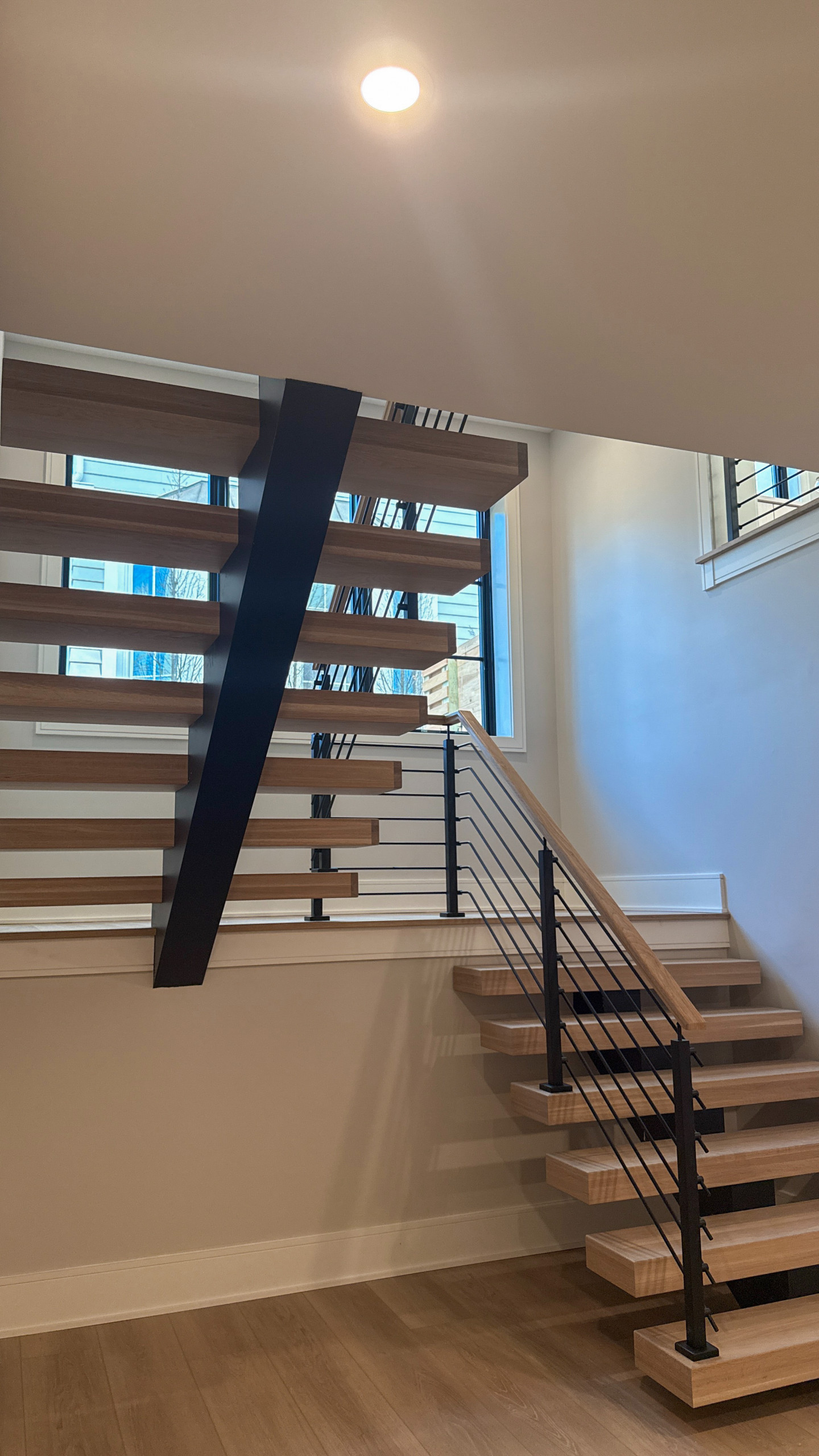 Project #147 | Modern Staircase with Seattle Style Stringer