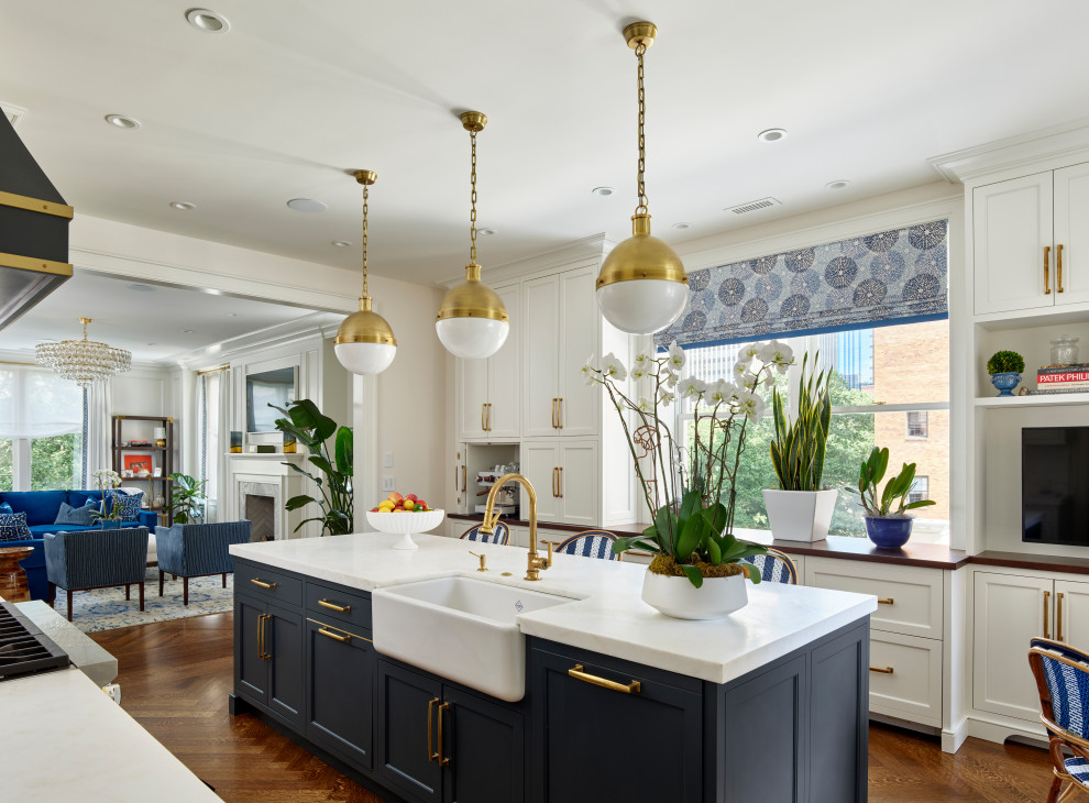 Transitional kitchen photo in Philadelphia
