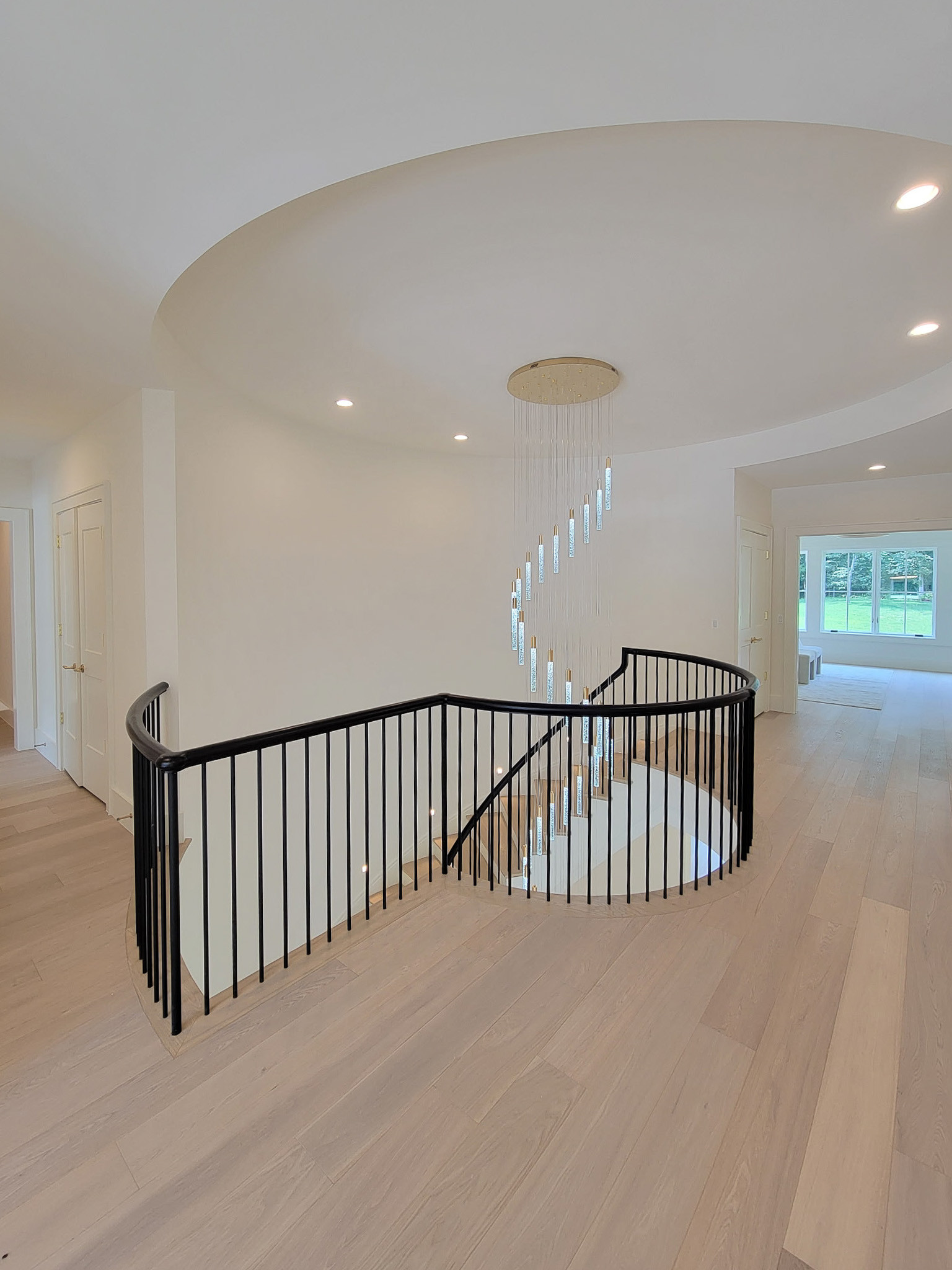 Project #158 | Contemporary Curved Staircase