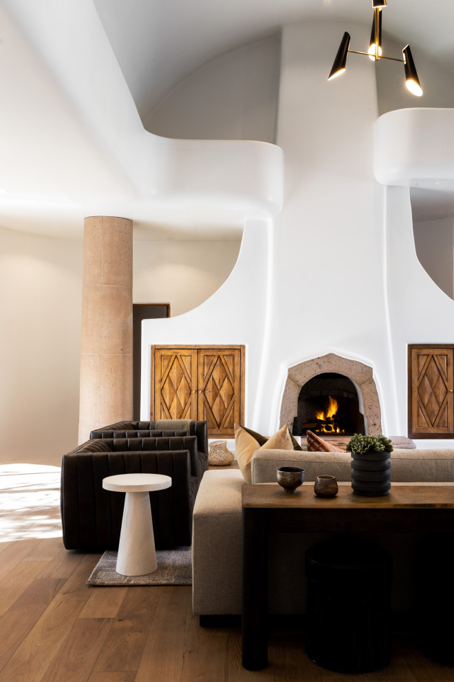 Home design - southwestern home design idea in Phoenix