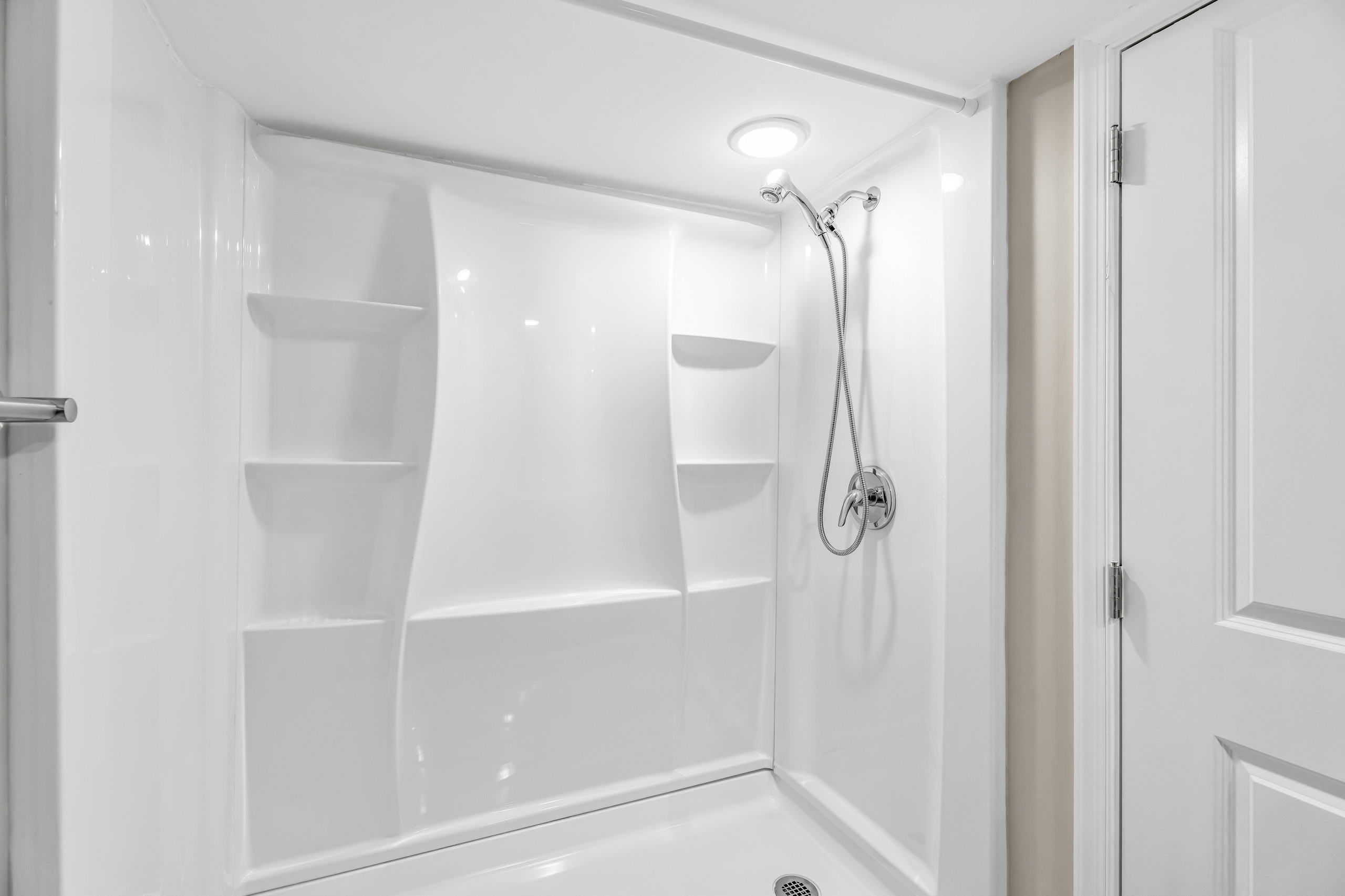 Triplex Conversion – Basement Bathroom