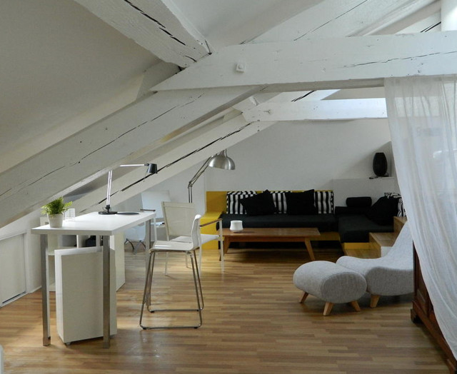 Am&eacute;nagement de combles modern-wohnbereich