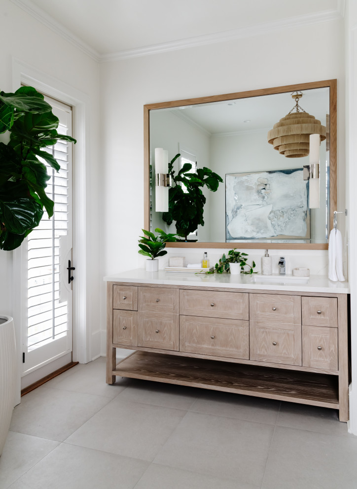 Bathroom - transitional bathroom idea