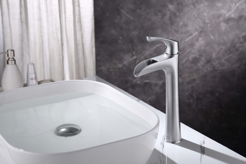 CLOVIS Brass Single Handle Bathroom Faucet Contemporary Bathroom