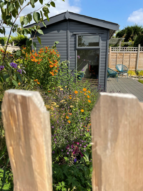 Cheltenham Wildlife Friendly rustik-traedgaard