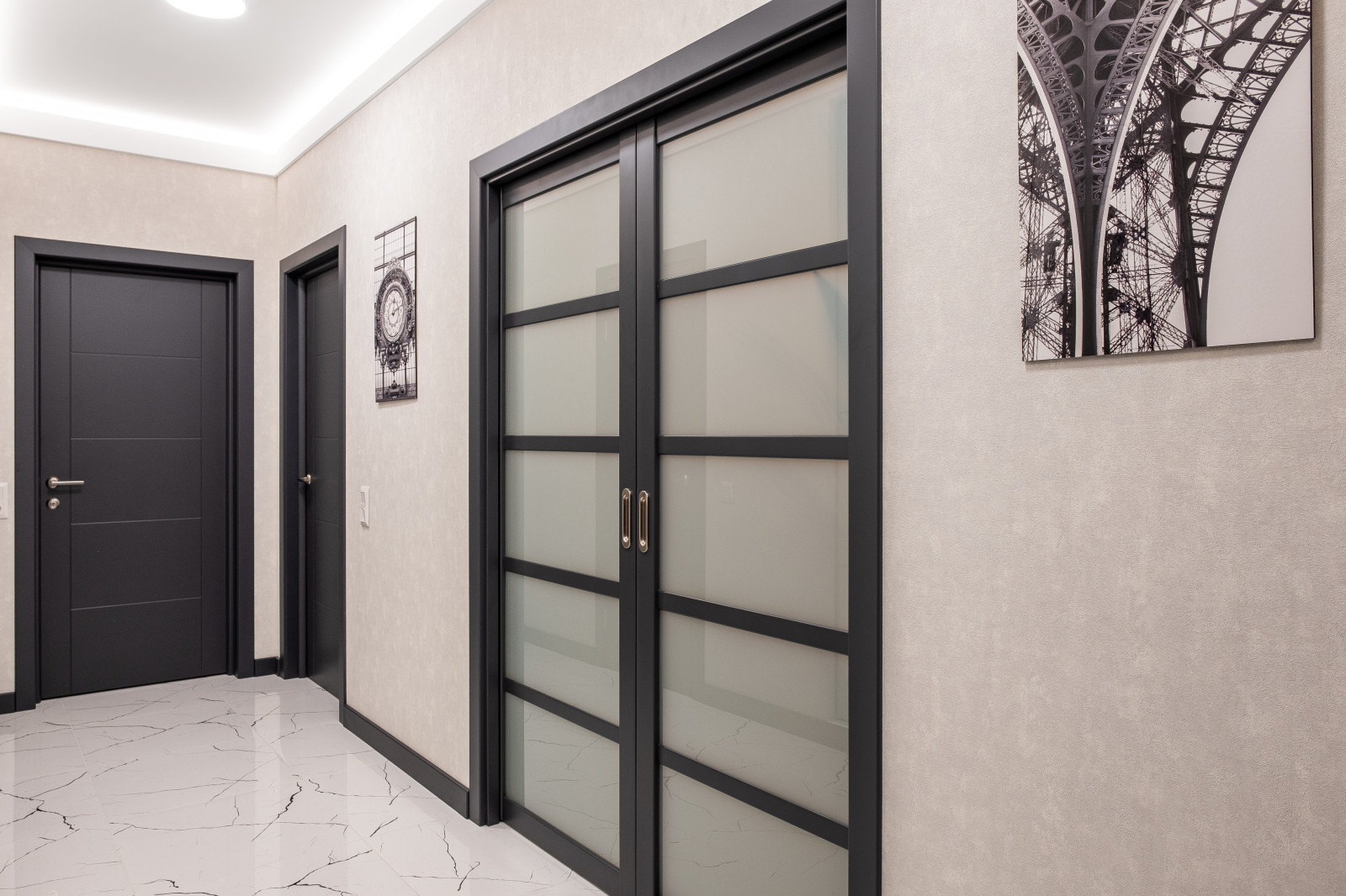 Квартира в цвете антрацит