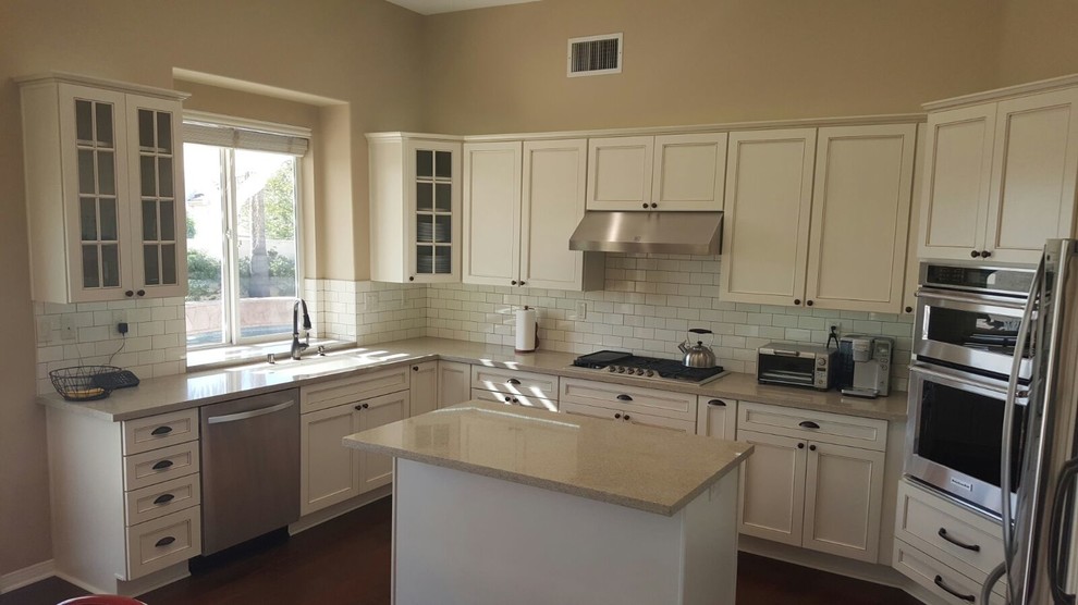 White Shaker Kitchen Cabinet