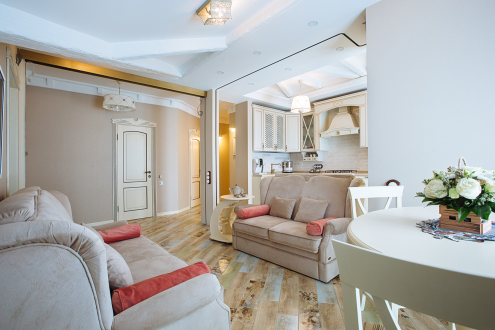 Современная интерпретация стиля "Шебби-шик" в двухкомнатной квартире на мансарде