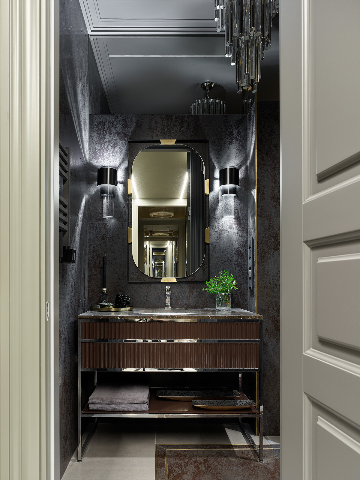 Дом на Мосфильмовской