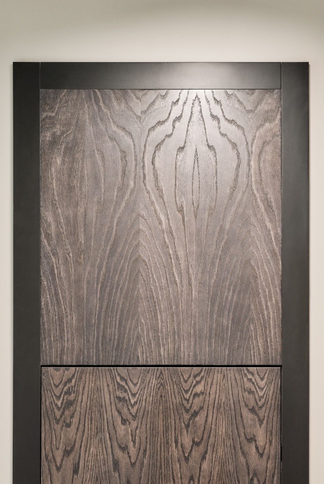 Высокие дубовые двери. 100% массив дуба.