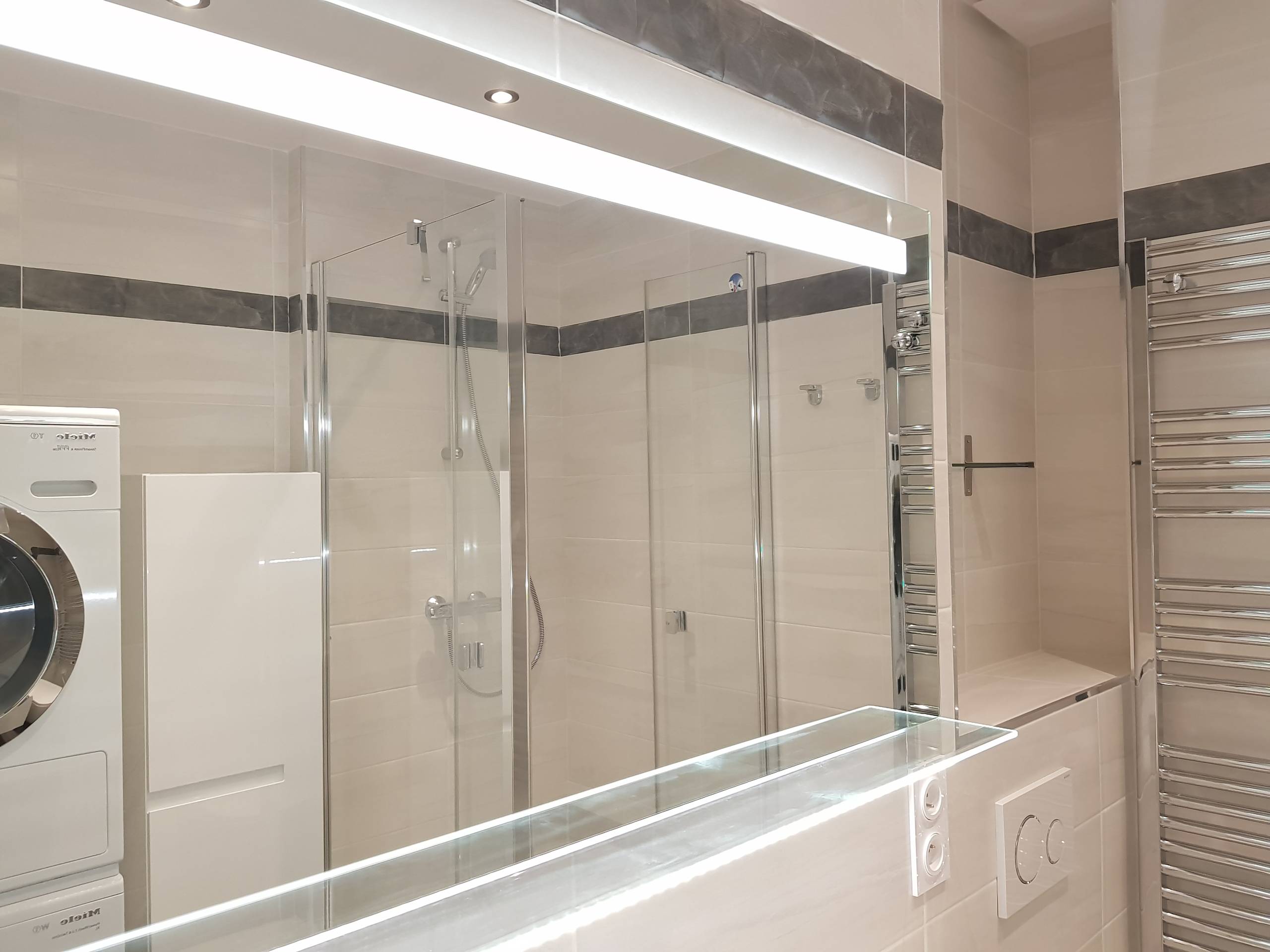 Salle de bain et wc av suffren