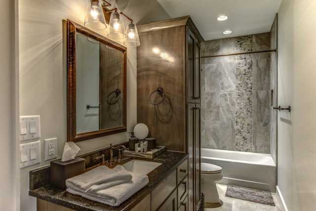 Eagle Village Circle, Eagles Nest rustic