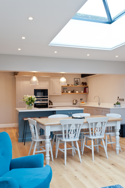 Redwall Kitchen traditional