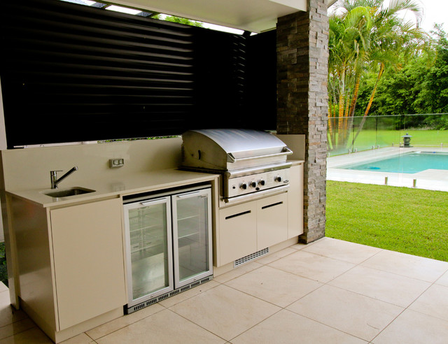 Purpose Built contemporary-uteplats