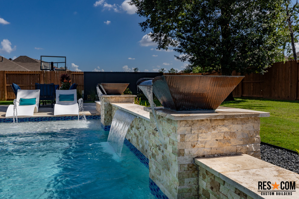 Cherrywood - Pool & Covered Patio