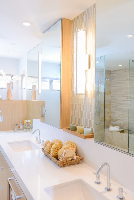 Sea of Serenity modern-badezimmer