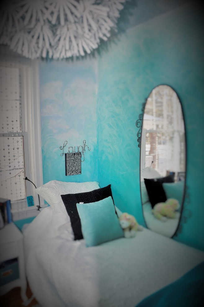 Pre-Teen Bedroom