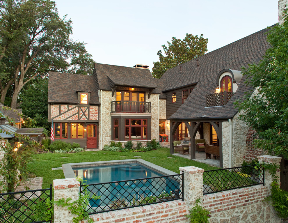 This is an example of an eclectic pool in Dallas.