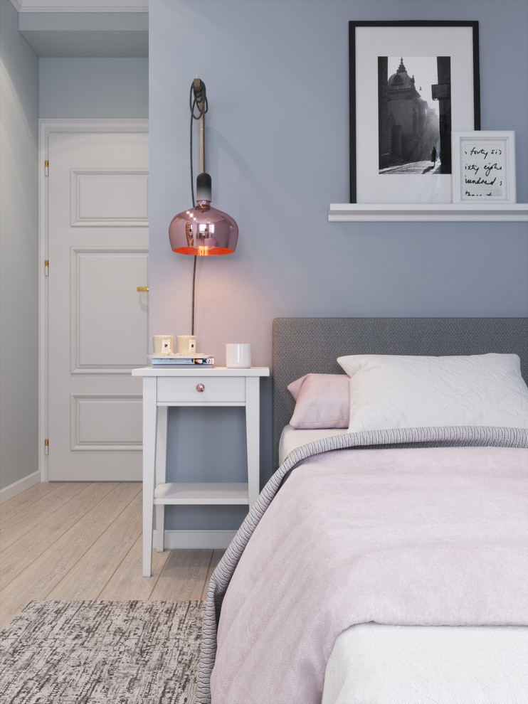 Спальня для девушки в светлых тонах