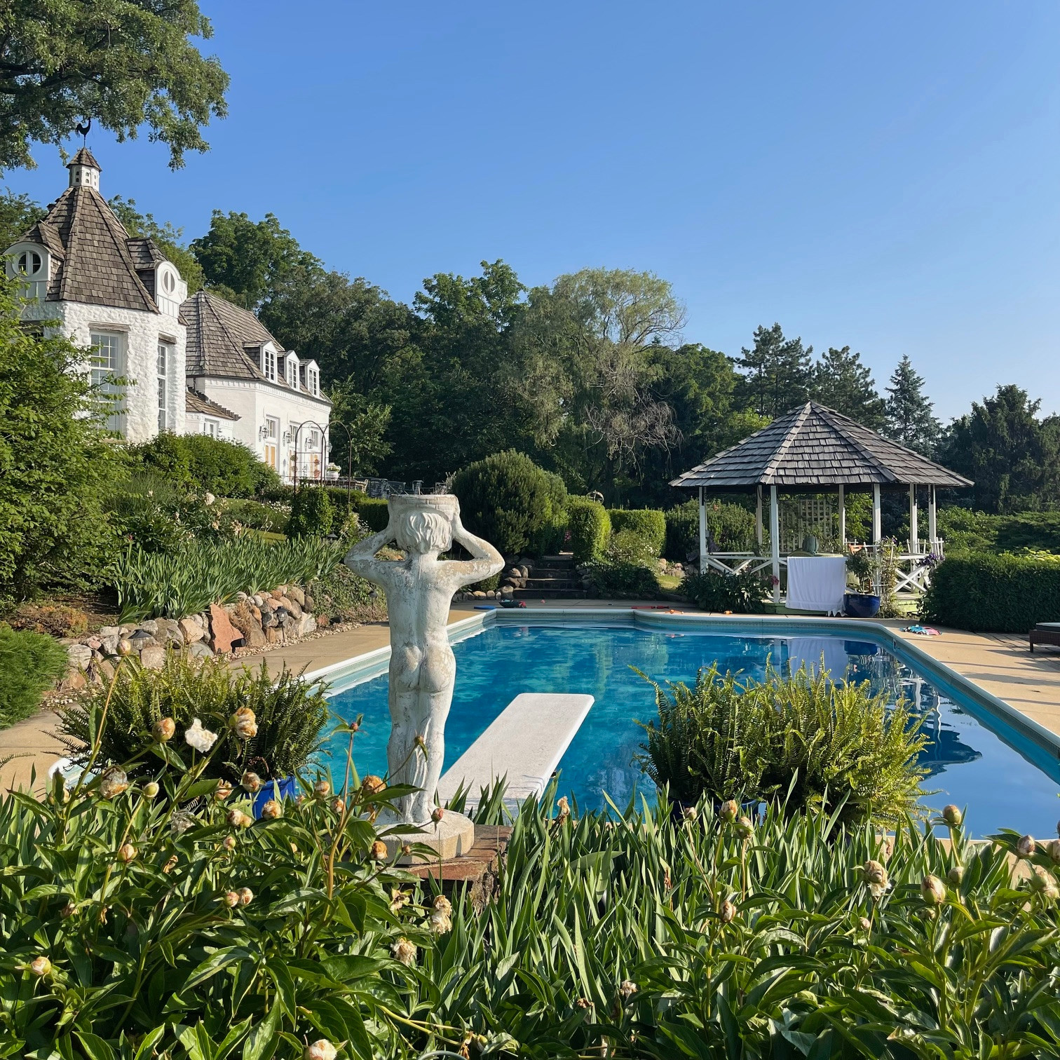 pool