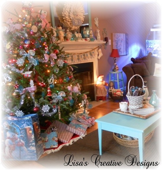 A Cozy Cottage Christmas Traditional Living Room Raleigh
