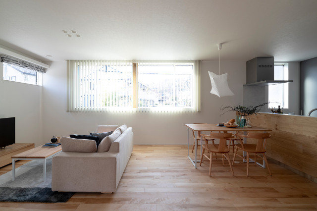 TRETTIO GRAD（トレッティオ グラード） scandinave-salon
