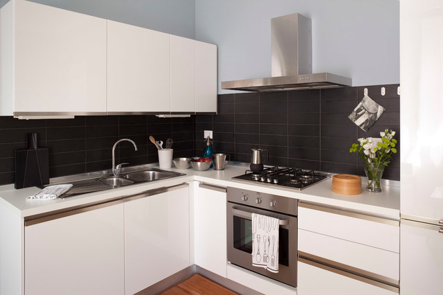 Casa Quartiere Isola  -  MQ 55 contemporary-kitchen
