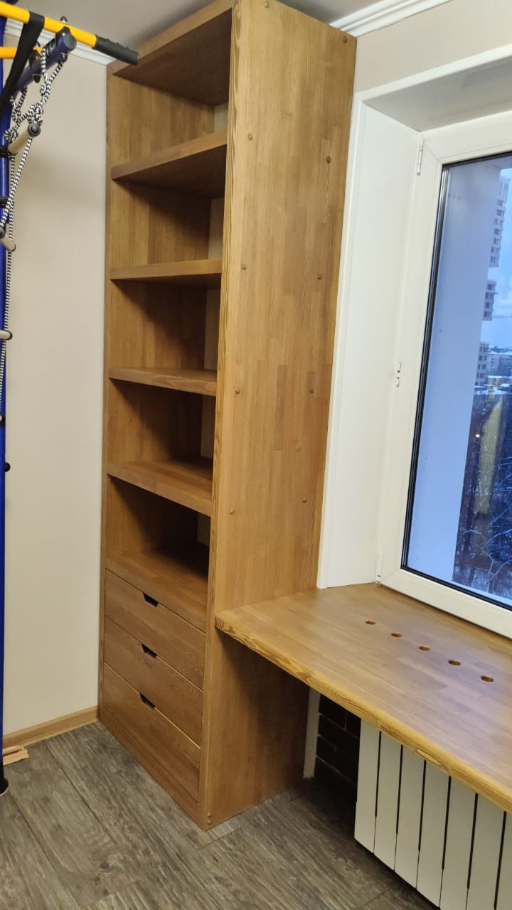 Подоконник-столешница + шкаф из лиственницы