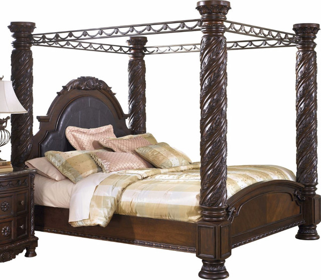 North Shore California King Canopy Bed in Dark Wood Victorian