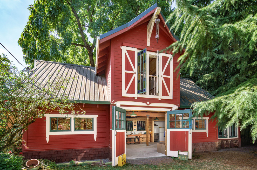 Inspiration for a farmhouse detached studio / workshop shed remodel in Portland