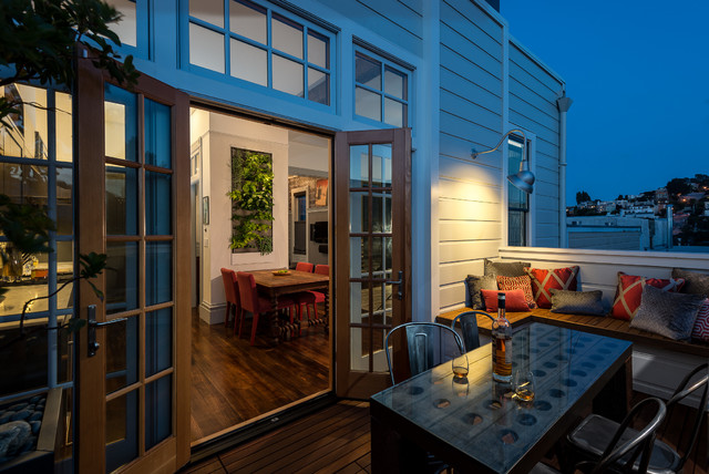 Indoor/Outdoor Space american-traditional-balcony