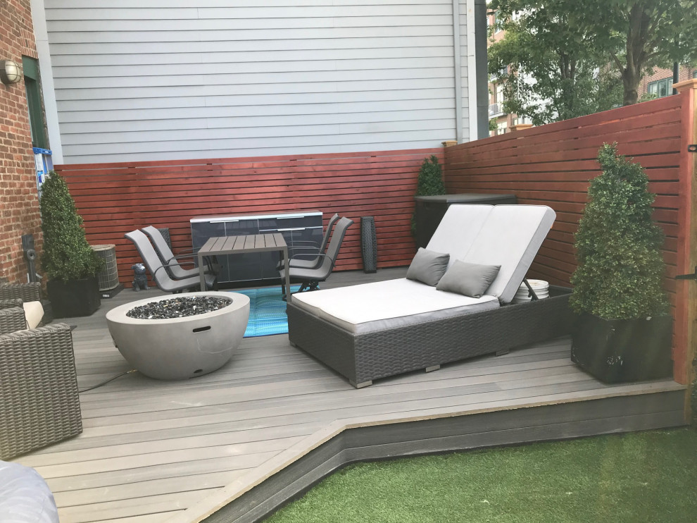 Urban Deck Oasis
