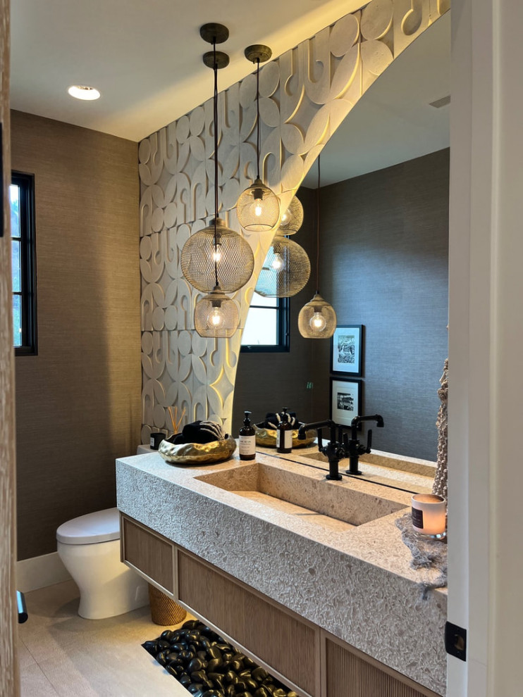 Tona Residence