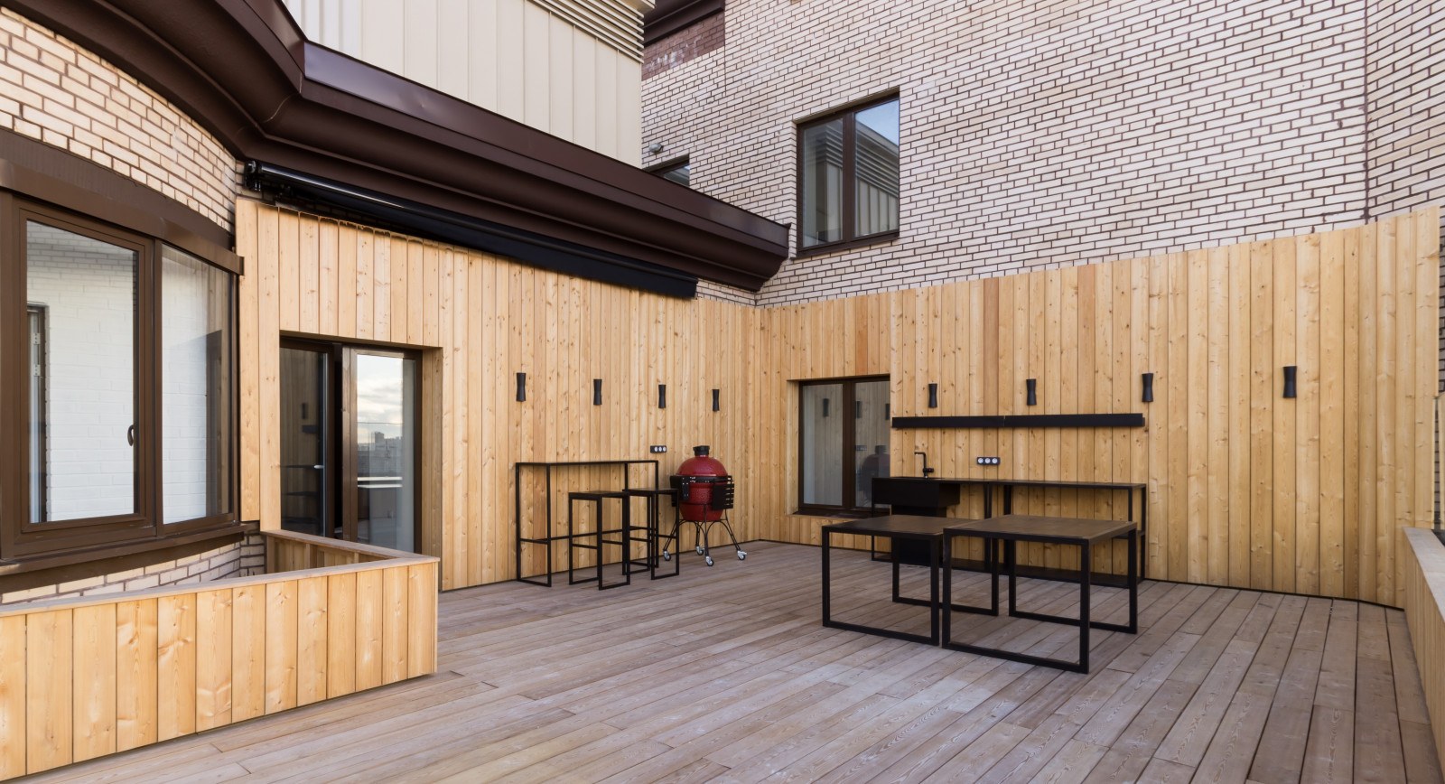 Терраса в квартире на Фермском ш.